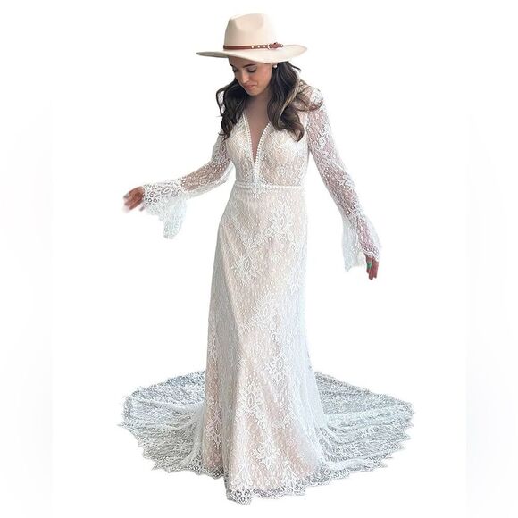 LT LANTING BRIDE Lace Wedding Dress XS/S - Picture 1 of 12